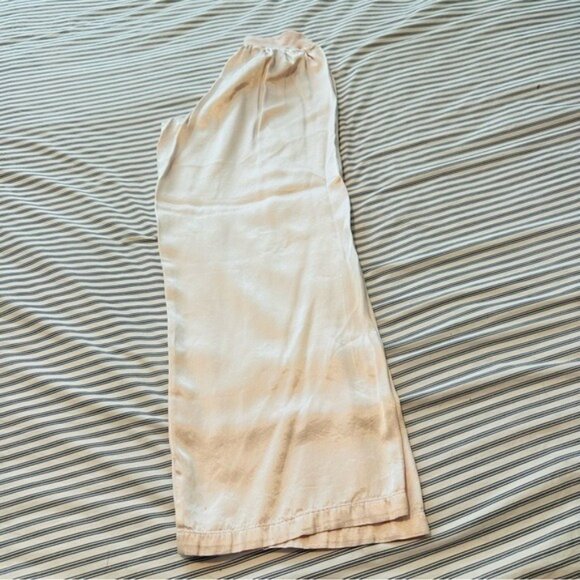 PJ Harlow Jolie Blush Lounge Pajama Set Ribbed Top Satin Pants Size Small - Picture 12 of 13